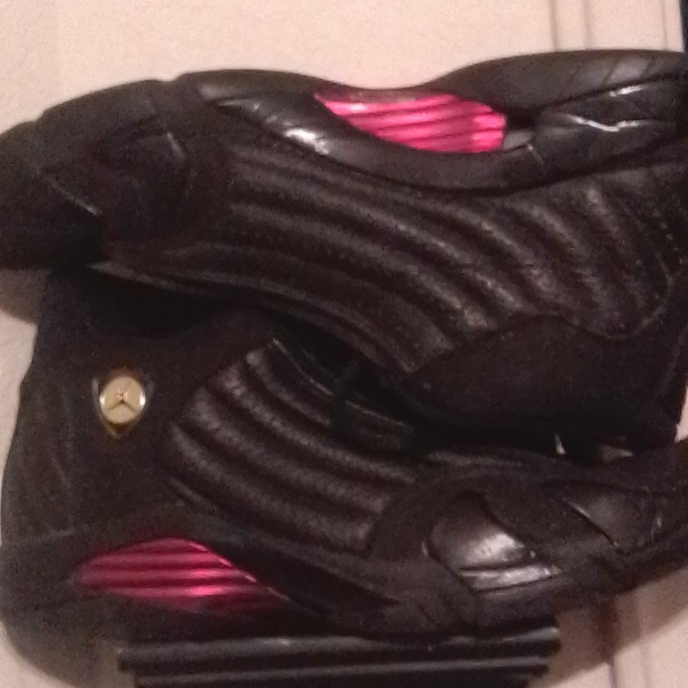 Jordans - Picture 4 of 8